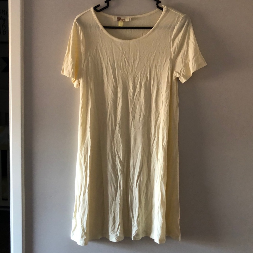 Stretchy Pale Yellow Aryeh dress